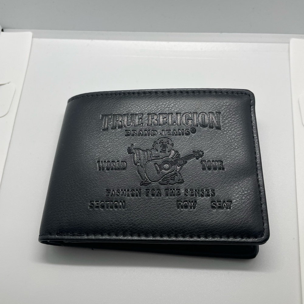True religon wallet